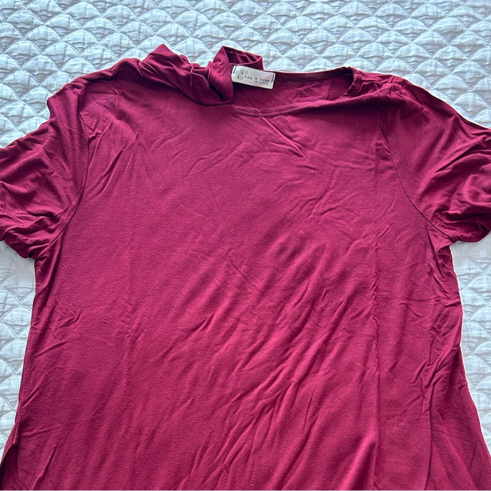 Gorgeous lavender/pink top. Size M. Inquire!